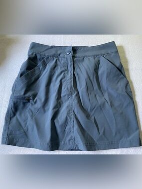 32° Cool Lightweight Slate Blue Skort